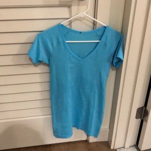 Lulu lemon swiftly v neck